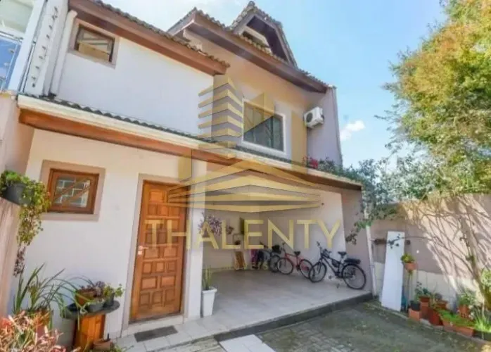 SOBRADO com 4 dormitórios à venda com 178m² por R$ 799.000,00 no bairro São Lourenço - CUR