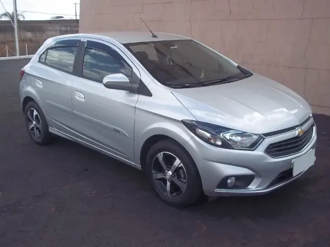 Chevrolet Onix Hatch LTZ 1.4 8V Flex Mec. 4P 2018