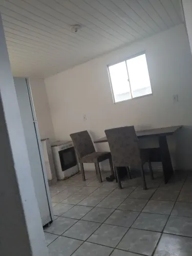 Vendo um restaurantes e pizzaria montando com clientes 