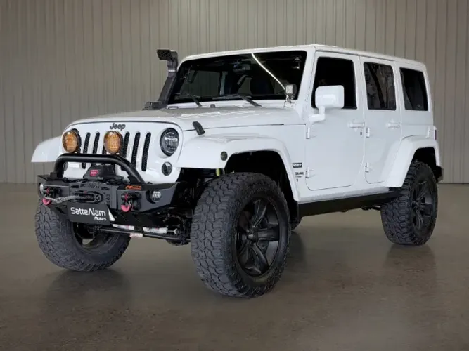 Jeep Wrangler Unlimited Sport 3.6 V6 284cv 4P 2014