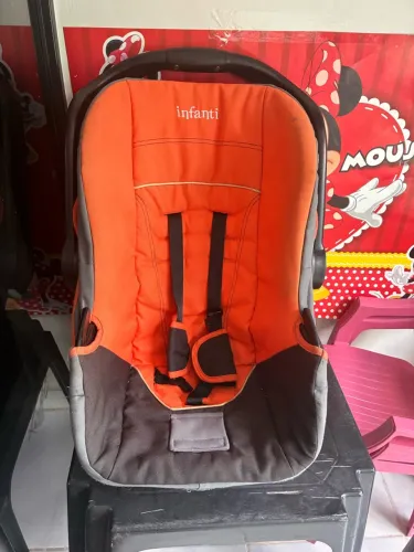 Bebê conforto