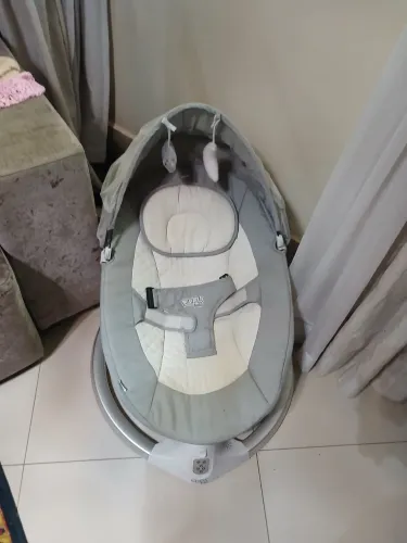 Cadeira de balanço elétrica bebê Maxi baby