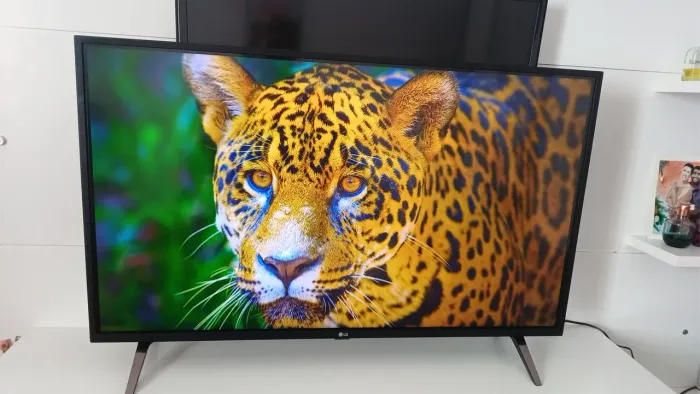 Tv smart 4k LG webos 50 polegadas 