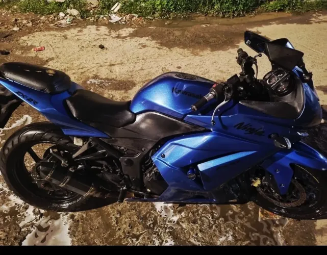 kawasaki ninja 250R
