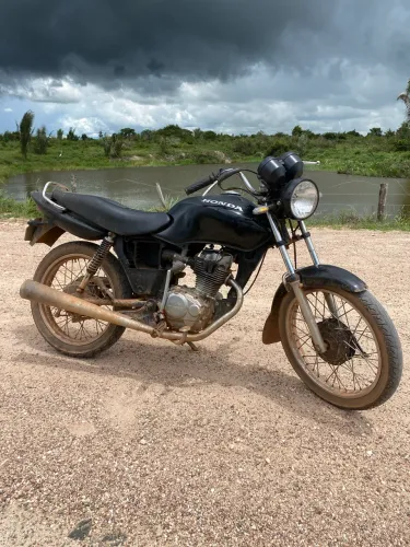 Estou vendendo pois quero comprar outra 
