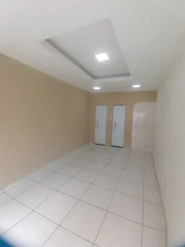 Alugo loja box, no Umarizal, pertinho do Líder do umarizal.