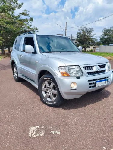 Mitsubishi Pajero HPE Full 3.2 4X4 T.i.dies.3p Aut. 2006