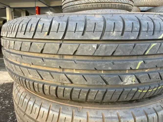 Pneu Dunlop 185/65/15 SN 95 % vida útil