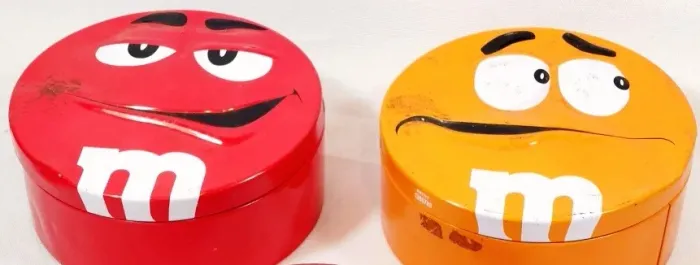 Latas Vintage Chocolate M&M Excelente Estado para colecionador Faço Envio