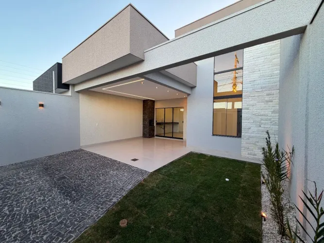 Casa com 3 quartos à venda, 120 m² por R$ 430.000 - Itamaraty II - Anápolis/GO