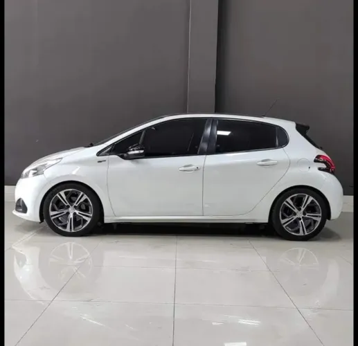 Peugeot 208 GT 1.6 THP Flex 16V 5P Mec. 2017