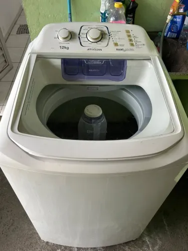 Máquina de Lavar 12kg da Electrolux