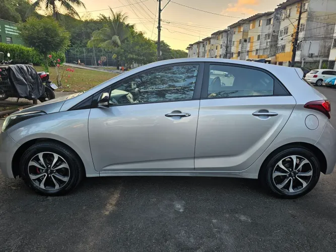 Hyundai HB20 R Spec 1.6 Flex 16V Aut. 2016