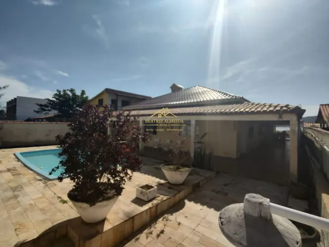 Casa com 2 Quartos à Venda, 360 m² por R$ 800.000 - Ponta Negra - Maricá/RJ