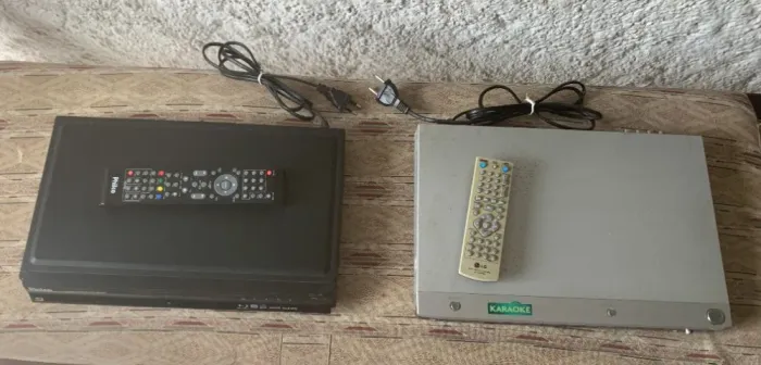 DVD Philco PHT800BD e DVD LG DK140 (LER DESCRIÇÃO)