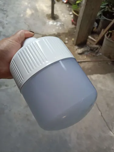 Tenho uma lâmpada LED artek grande