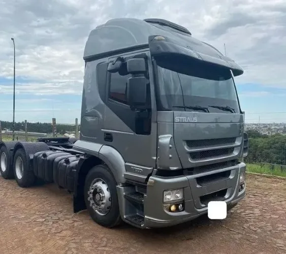 Iveco Strallis 420 6x4 - Ano 2009