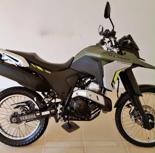 Yamaha XTZ 250 Lander Connected 2025