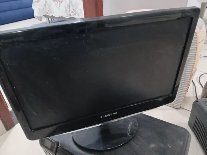 Monitor Samsung B1930N