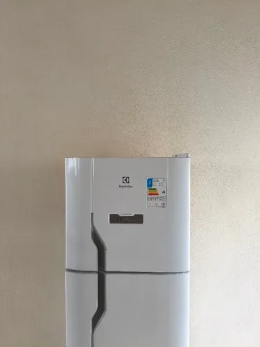 Geladeira Elétrolux 371 litros Frost Free 110volts-Novissima