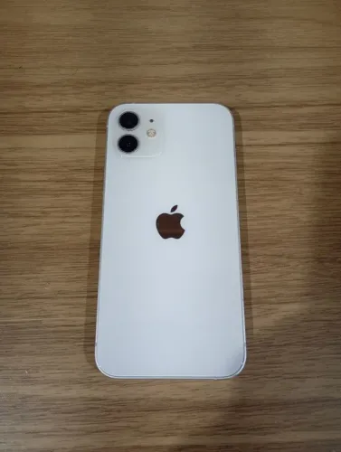 iPhone 12 pra vender logo