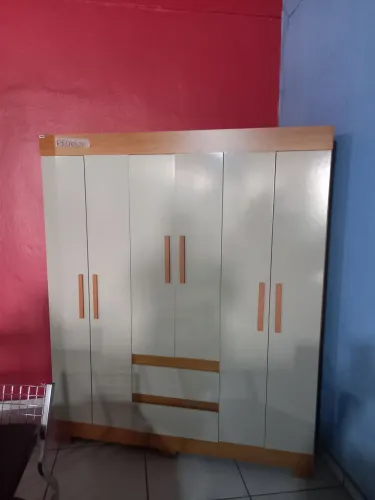 Guarda-roupa