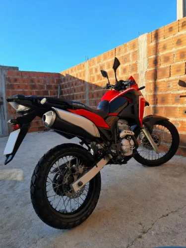 ? XRE 300 RALLY 2019 - VENDA OU TROCA EM XT 660 ?