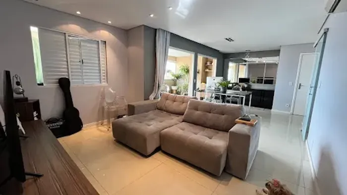 Condomínio Parque Clube Apartamento com planta de 3 dorms atualmente 2 dormitórios à venda
