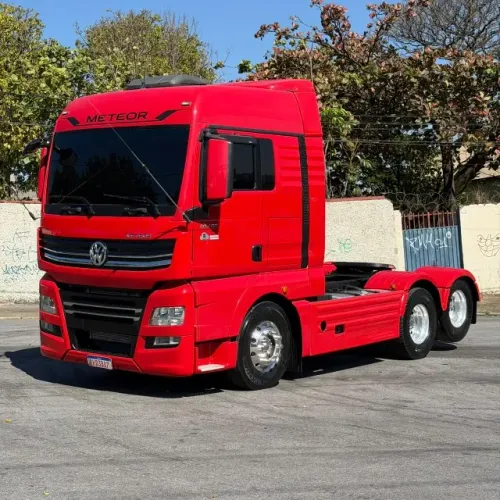 Cavalo trucado 6x2 2022 