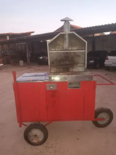 Carrinho de espetinho artesanal 