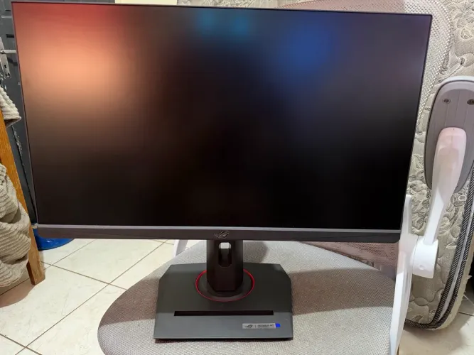 MONITOR ASUS ROG STRIX 380hz 0.3Ms