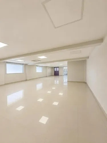 .Ponto Comercial Estratégico na Av. Nazaré: 2 Pavimentos, Acessibilidade, Localizaçao