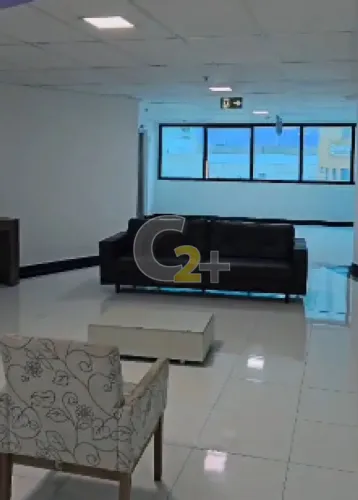 Sala comercial a venda em Taboão da Serra 25m², Mobiliada, Banheiro privativo, 1 vaga