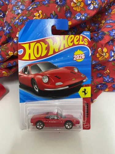 Carinho Hotwheels FERRARI DINO 206 GT