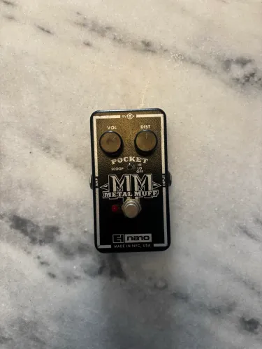 Pedal de guitarra Metal Muff
