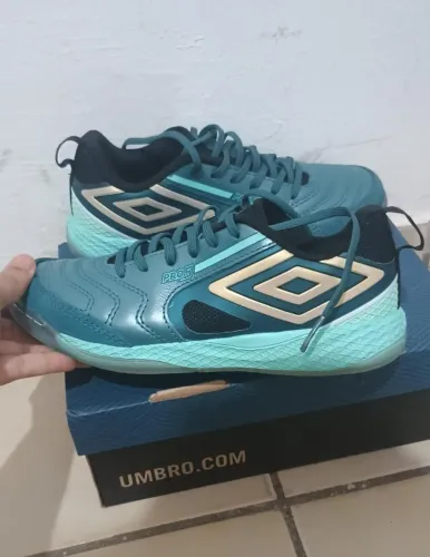 Chuteira Futsal
