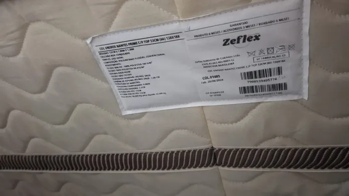 Vendo cama semi nova , preço a negociar