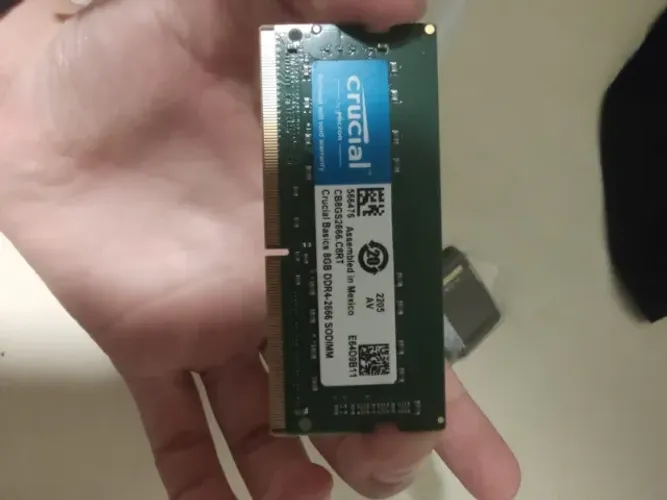 2 Memória RAM Crucial 8GB DDR4 2666MHz Notebook
