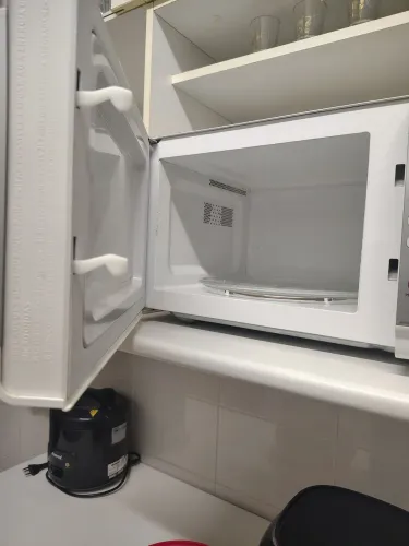 Vendo microondas 20 litros