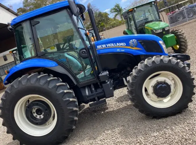 Trator  NEW Holland  TL75 2017 