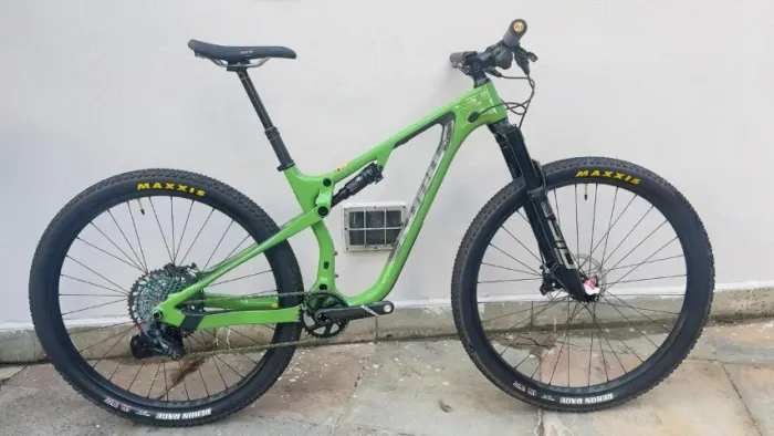 KONA HEI HEI CR - TAMANHO M - 2024