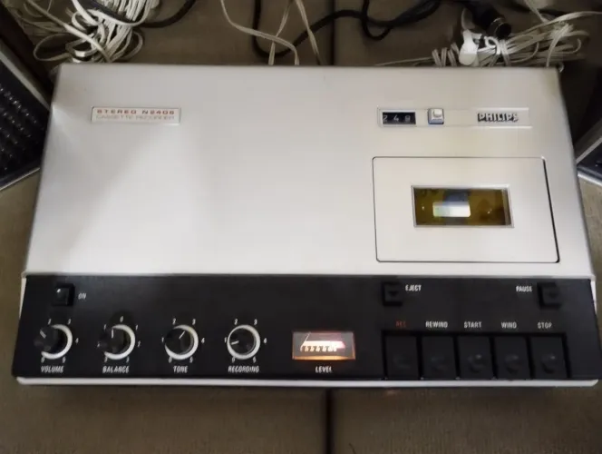 Tape Deck Philips N2405 muito conservado