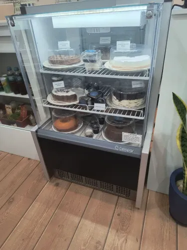 Vitrine refrigerada para bolos Aurora Gelopar 75 cm