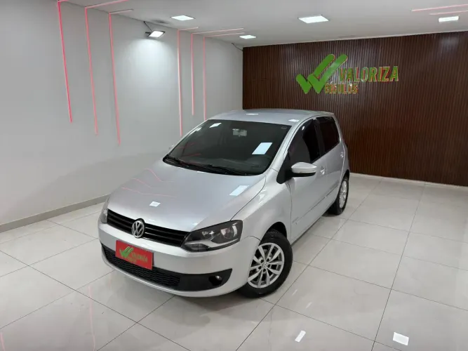 Volkswagen Fox Highline 1.6 Flex 16V 5P 2014