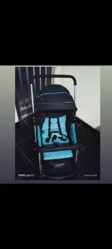 Carrinho de beber semi novo