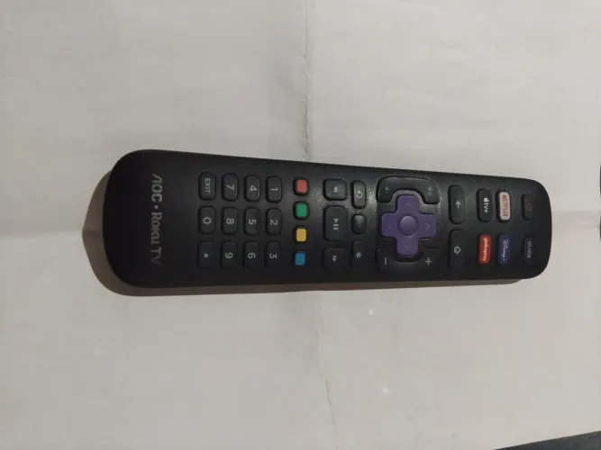 Controle de tv  AOC roku original semi novo 