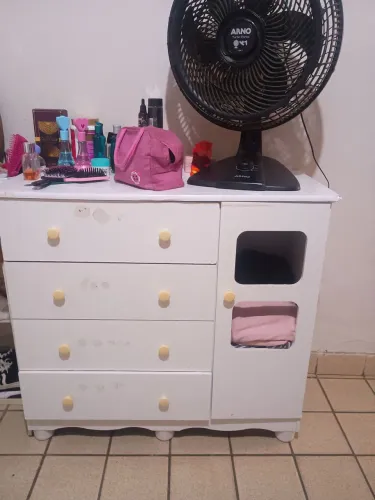 Cômoda infantil