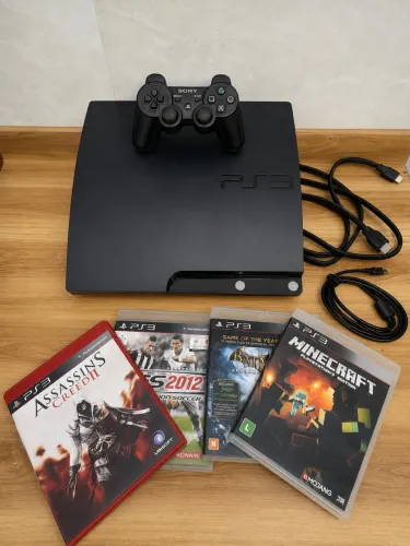PlayStation 3 à venda - Muito bem conservado!!