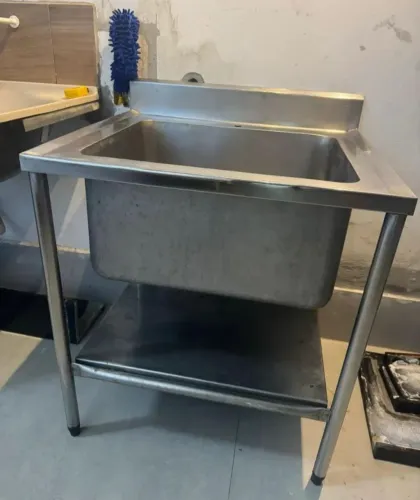 Tanque todo em inox