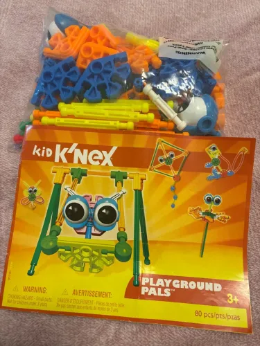Brinquedo de montar Kid KNex Playground Pals 80 peças